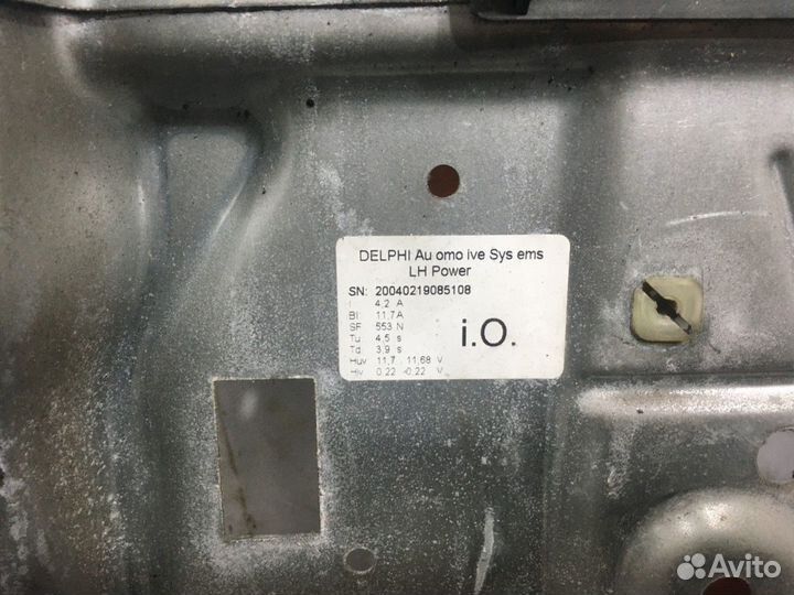 Стеклоподъемник электрический левый