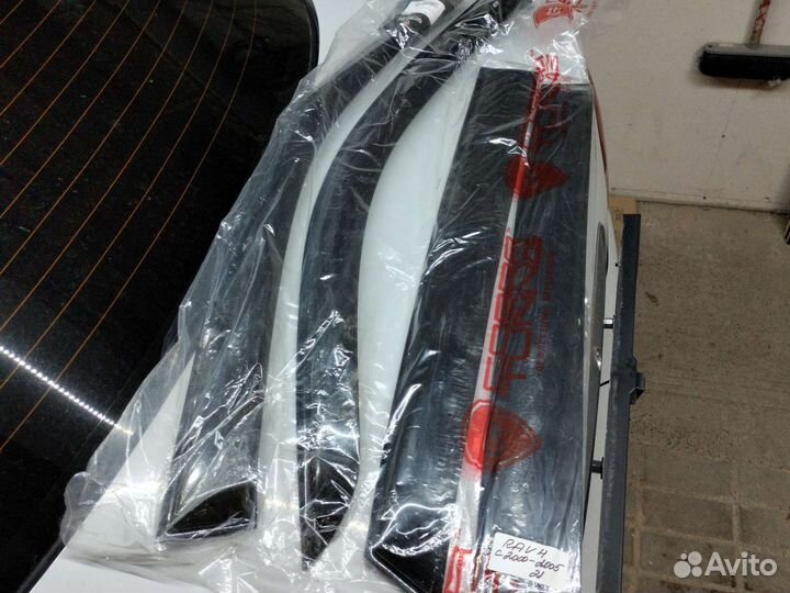 Ветровики toyota RAV 4