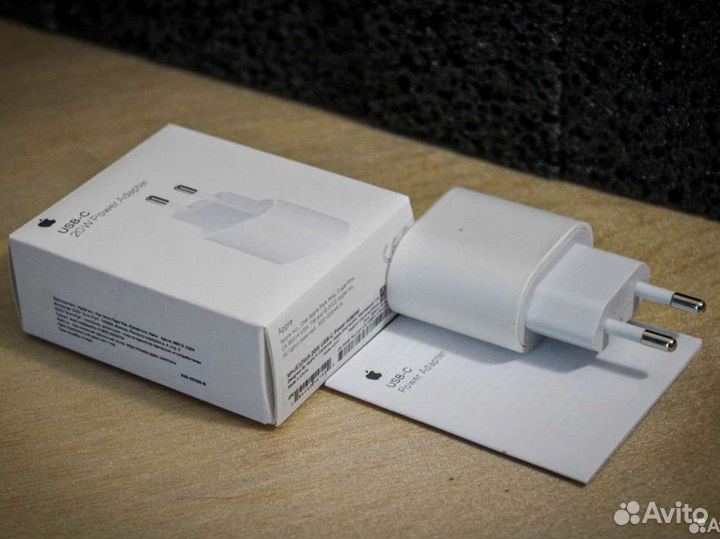 Apple 20W зарядный блок (комплект)