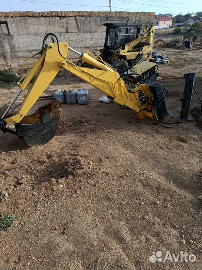 Экскаваторная установка на мини погрузчик unc 060