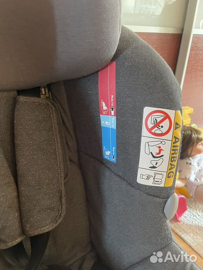 Автокресло Maxi-Cosi MiloFix