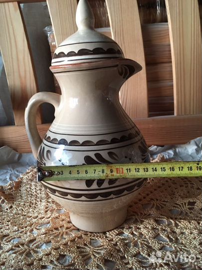Керамический кувшин