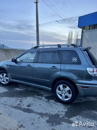 Mitsubishi Outlander 2.4 AT, 2004, 251 930 км