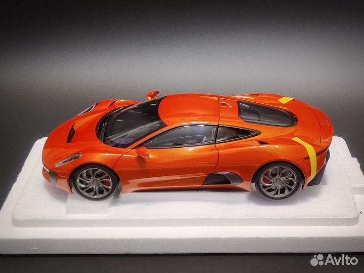 Jaguar C-X75 1:18 Almost Real