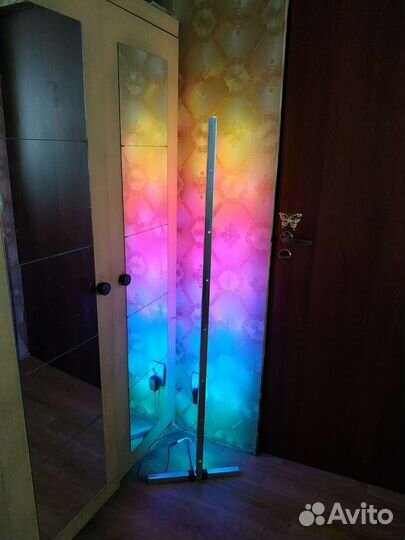 RGB торшер / цветная лампа