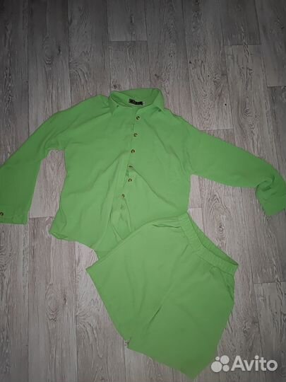 Летний женский костюм с шортами 44 размер