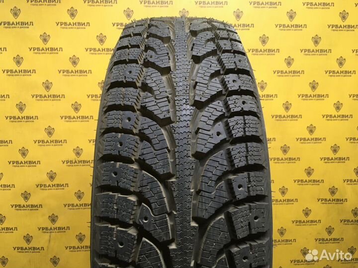 Hankook I'Pike RW11 215/65 R16 98T