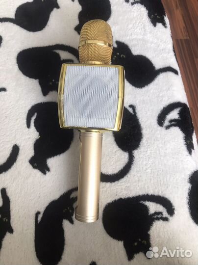 Караоке микрофон