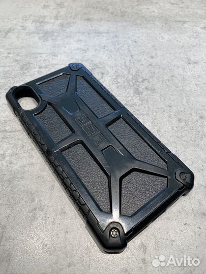 Оригинальный защитный чехол UAG на iPhone Xs Max