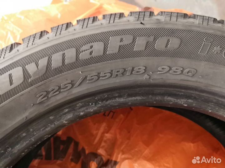 Hankook Dynapro I'Cept RW08 225/55 R18