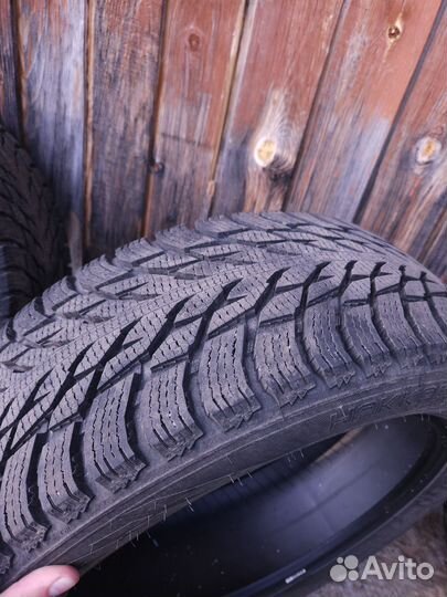 Nokian Tyres Hakkapeliitta R3 SUV 215/55 R18 99R