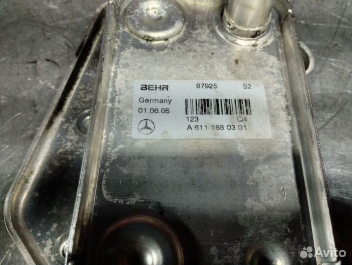 Радиатор масляный Mercedes C-Class W203 OM646 2.2