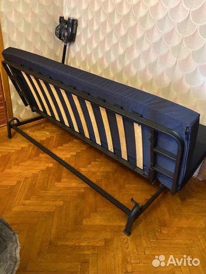 Диван IKEA