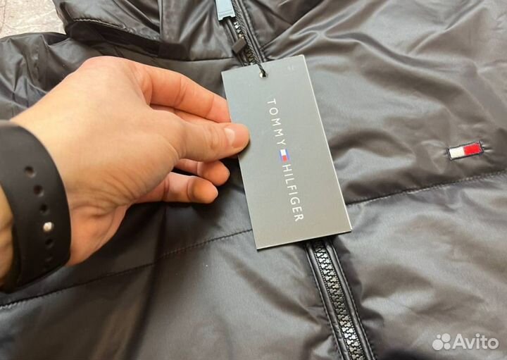 Легкие куртки Tommy Hilfinger эргономичные