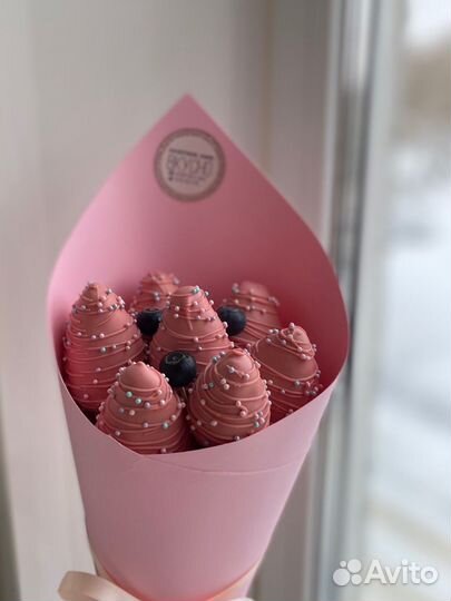 Клубника в шоколаде/8 марта