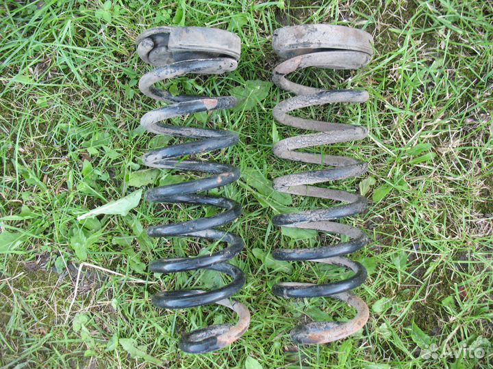 Комплект задних пружин Renault Logan