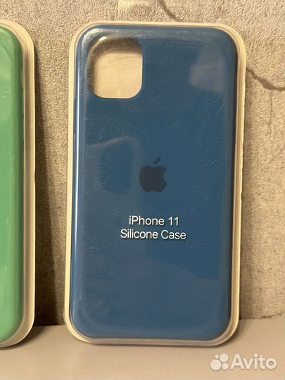 Чехол на iPhone 11