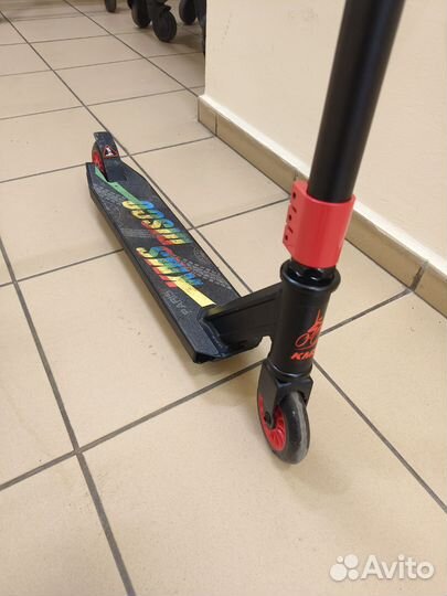 Трюковой самокат