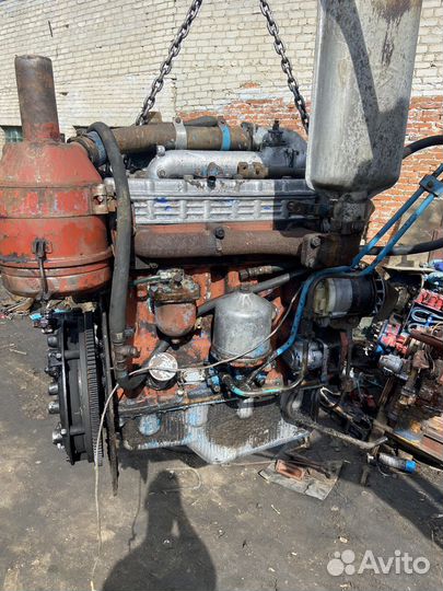 Двигатель д240