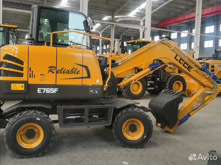 Колёсный экскаватор SDLG (LGCE) E765F, 2023