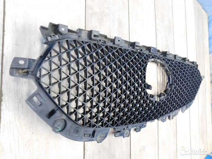 Решетка радиатора Mazda CX-5 2 2017