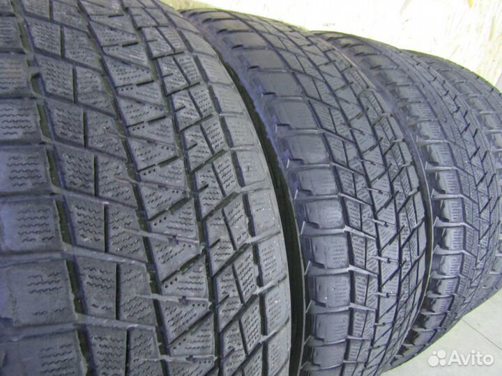 Bridgestone Blizzak DM-V1 235/55 R19