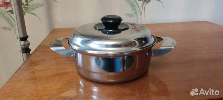 Кастрюля из нержавейки 1л