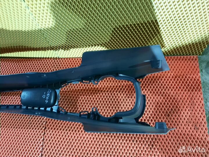 Центральная тоннель Opel Corsa D