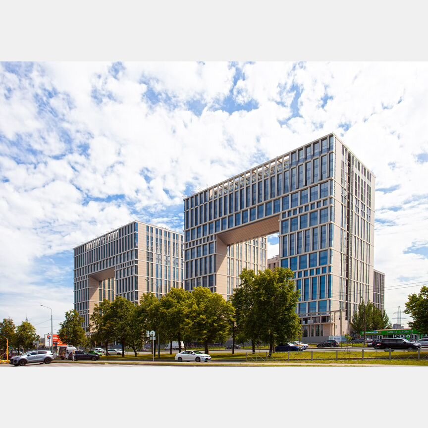 2-к. квартира, 101 м², 13/23 эт.