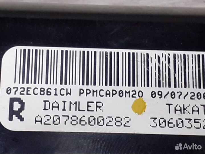 Механизм подачи ремня безопасности правый