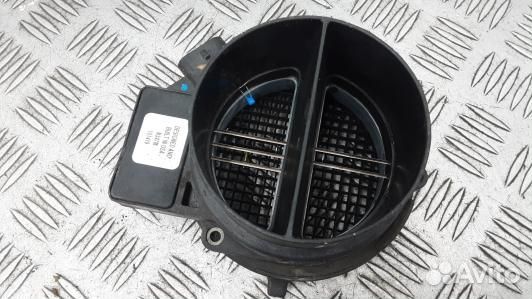 Расходомер воздуха бензиновый cadillac escalade 2