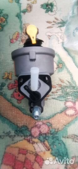 Пневмогидравлический усилитель