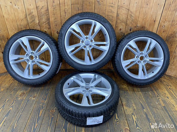 Оригинальные колеса на Audi RSQ3 \ Q3 R19