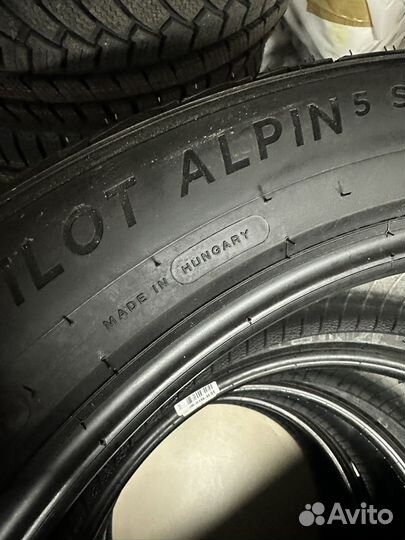 Michelin Pilot Alpin 5 SUV 285/45 R22 114V