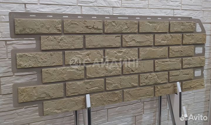 Фасадные панели Альта-Профиль Кирпич Бежевый