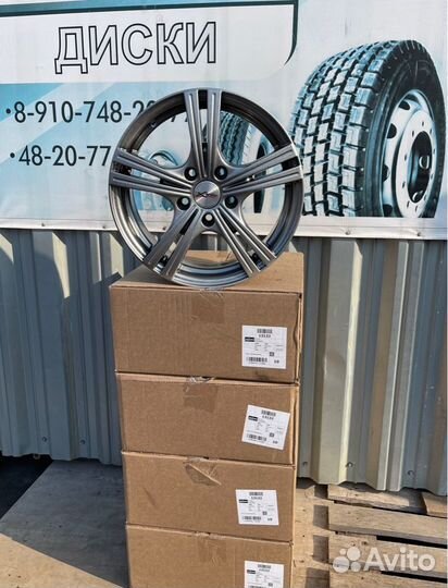 Диски R16 X'trike X-112 на Nissan