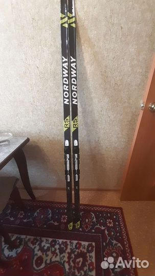 Лыжи беговые 170 см