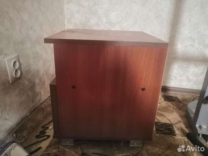Тумба прикроватная 2 шт бу