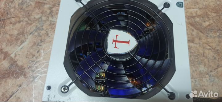 Блок питания Templarius Imperator