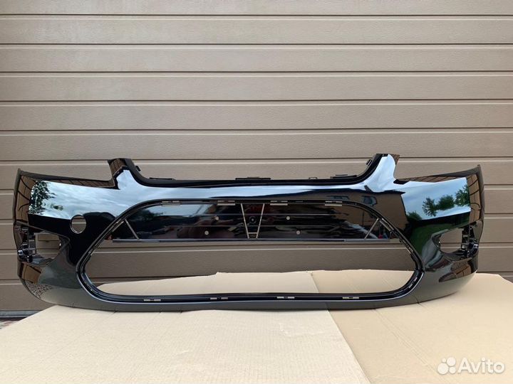 Бампер передний Ford Focus 2 рестайлинг 2007-2011