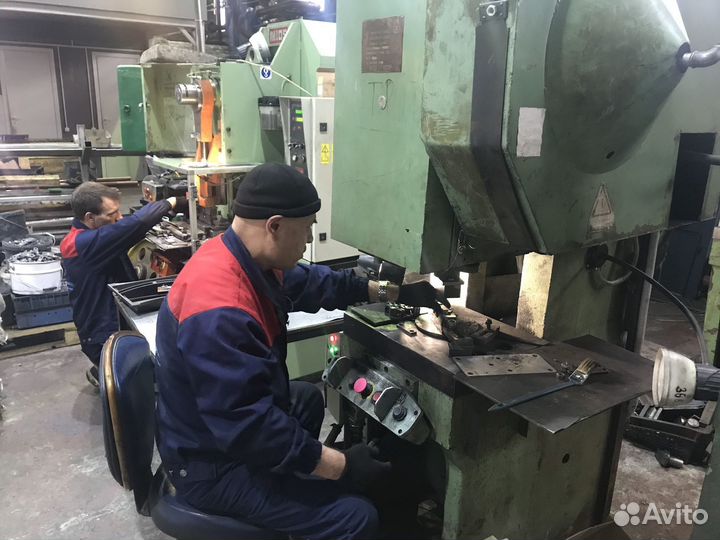 Штамповщик вахта