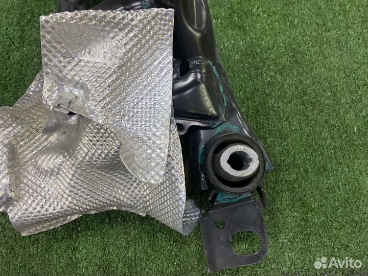 Подрамник подвески передний Mercedes-Benz