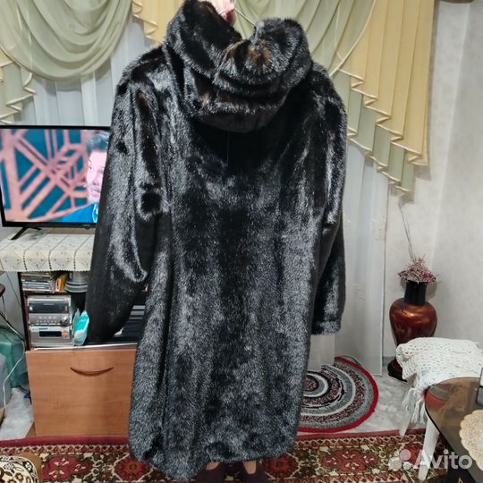 Искусственная шуба женская