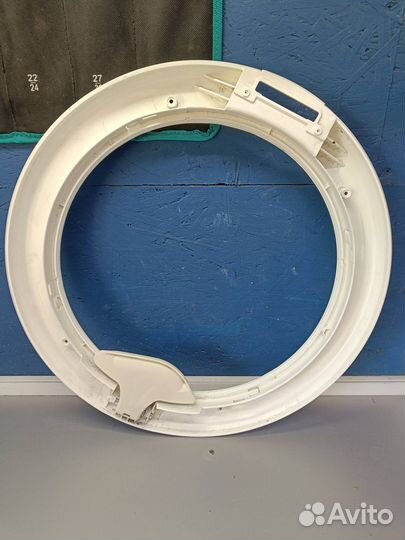 Обрамление люка148033135 стир.машины indesit