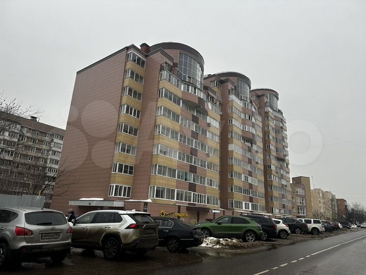 2-к. квартира, 71,9 м², 4/13 эт.