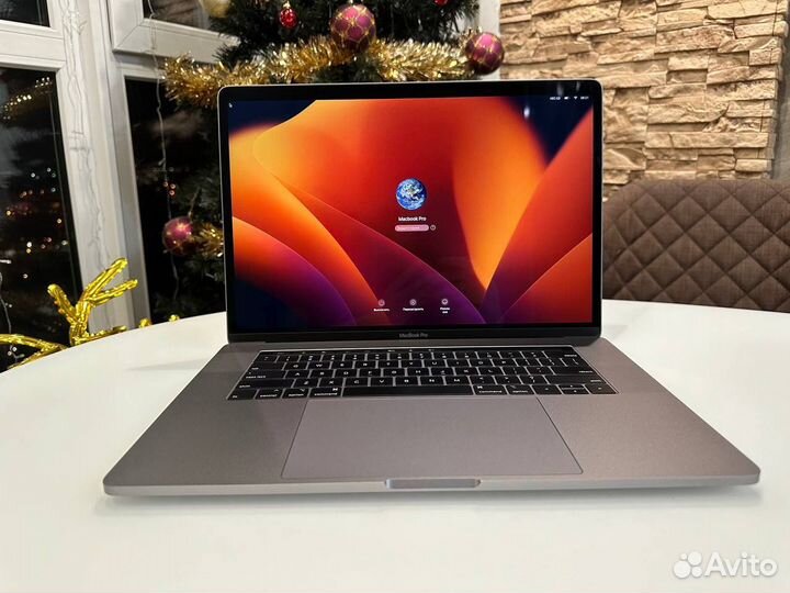 Apple MacBook Pro 15 2018 A1990