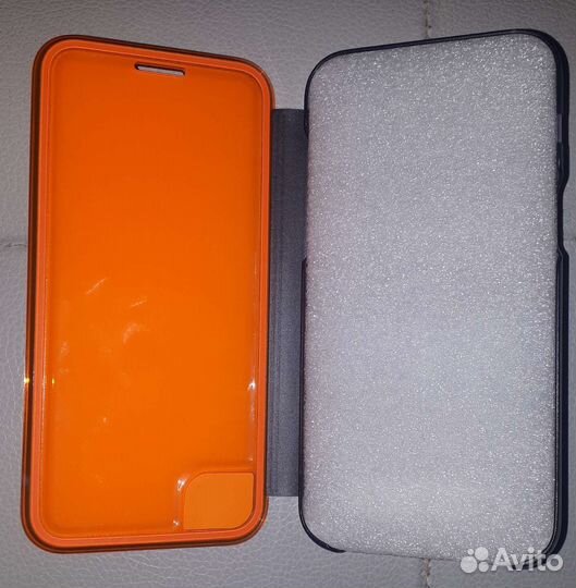 Новый чехол на Samsung a3 2017 Neon flip cover