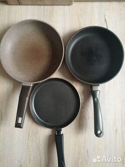 Сковородки26, 24 и 20 см