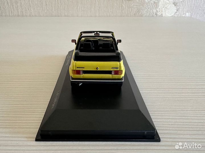 Volkswagen Golf 1 Cabriolet модель 1:43