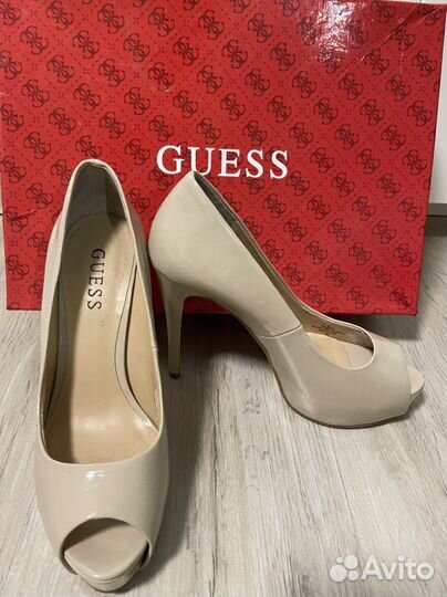 Туфли Guess